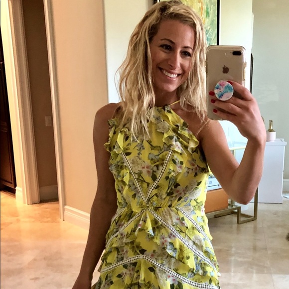 Meet your Posher, Melanie - Picture 1 of 3